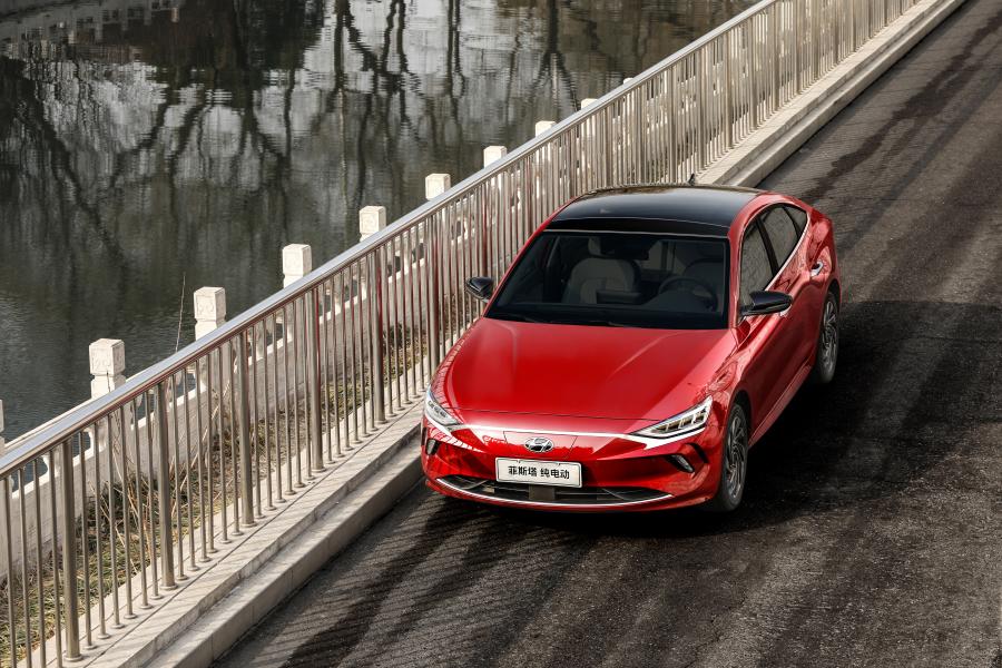  Hyundai Lafesta electric 2020 года  (фото 6 из 6)